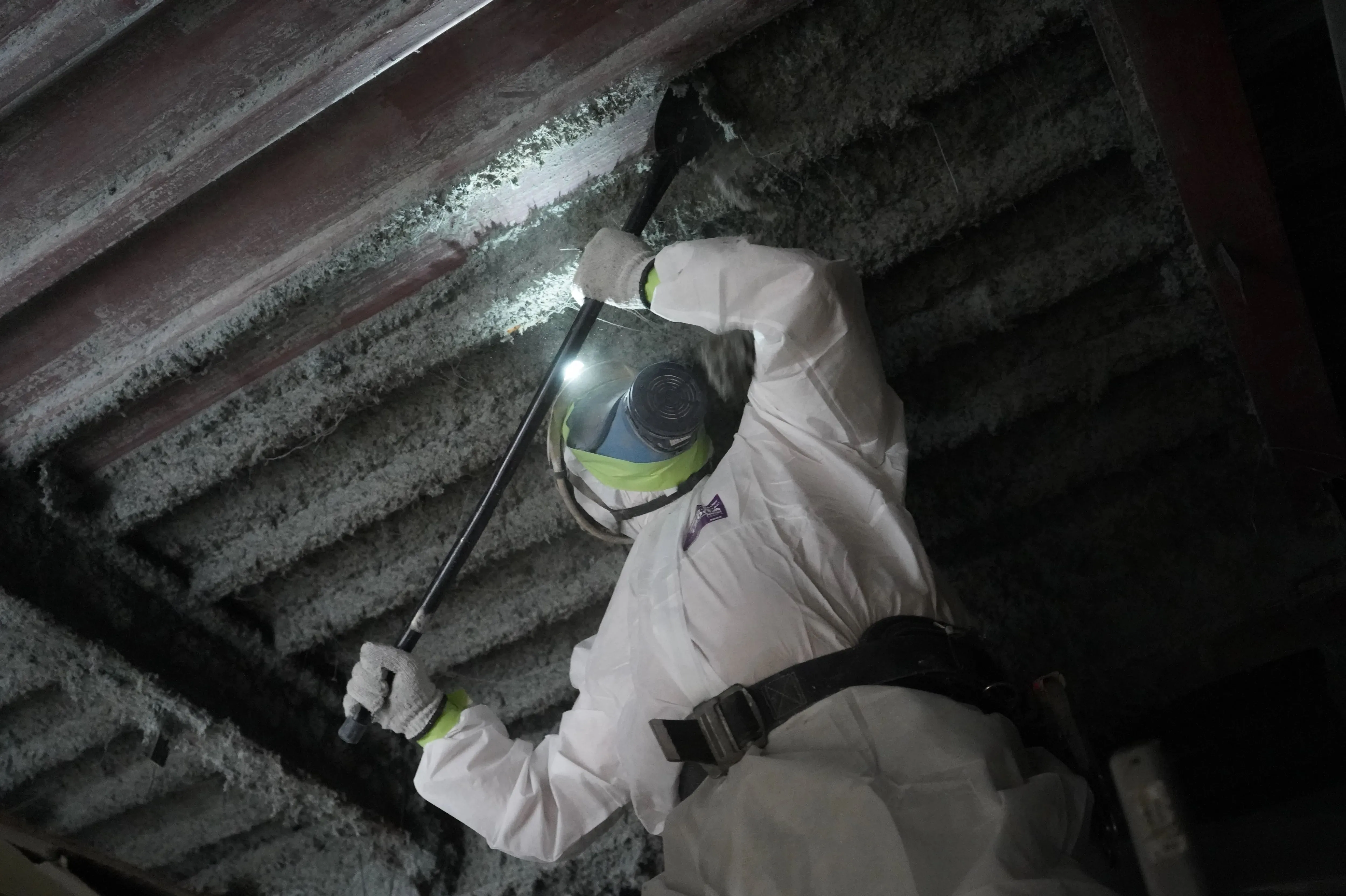 環境対策工事の現場職人