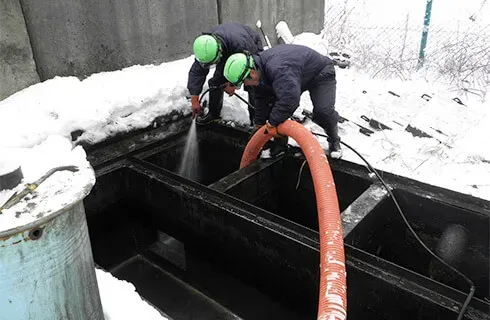 油水分離槽清掃