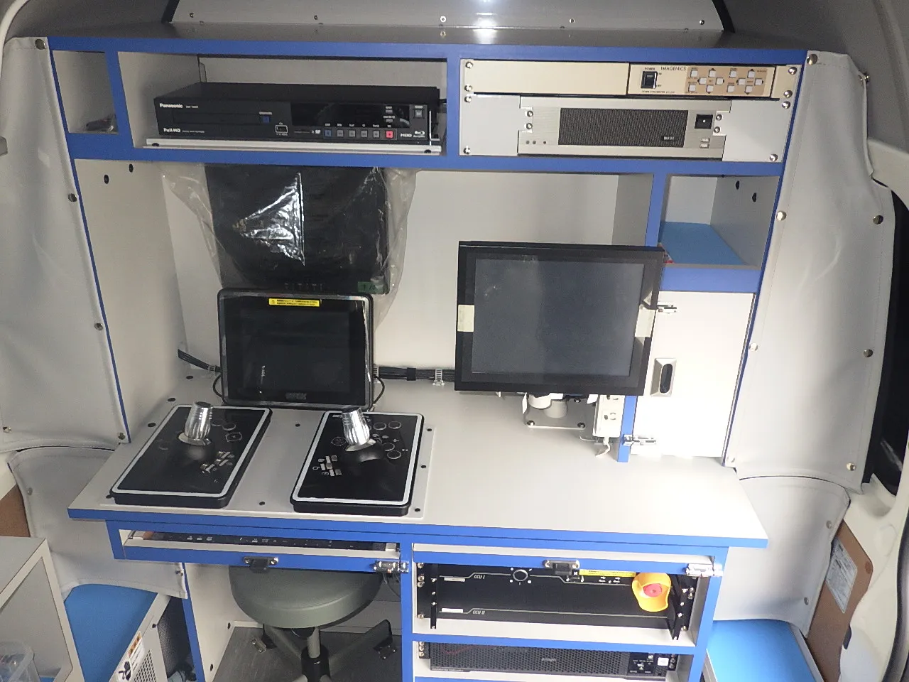 テレビカメラ車②