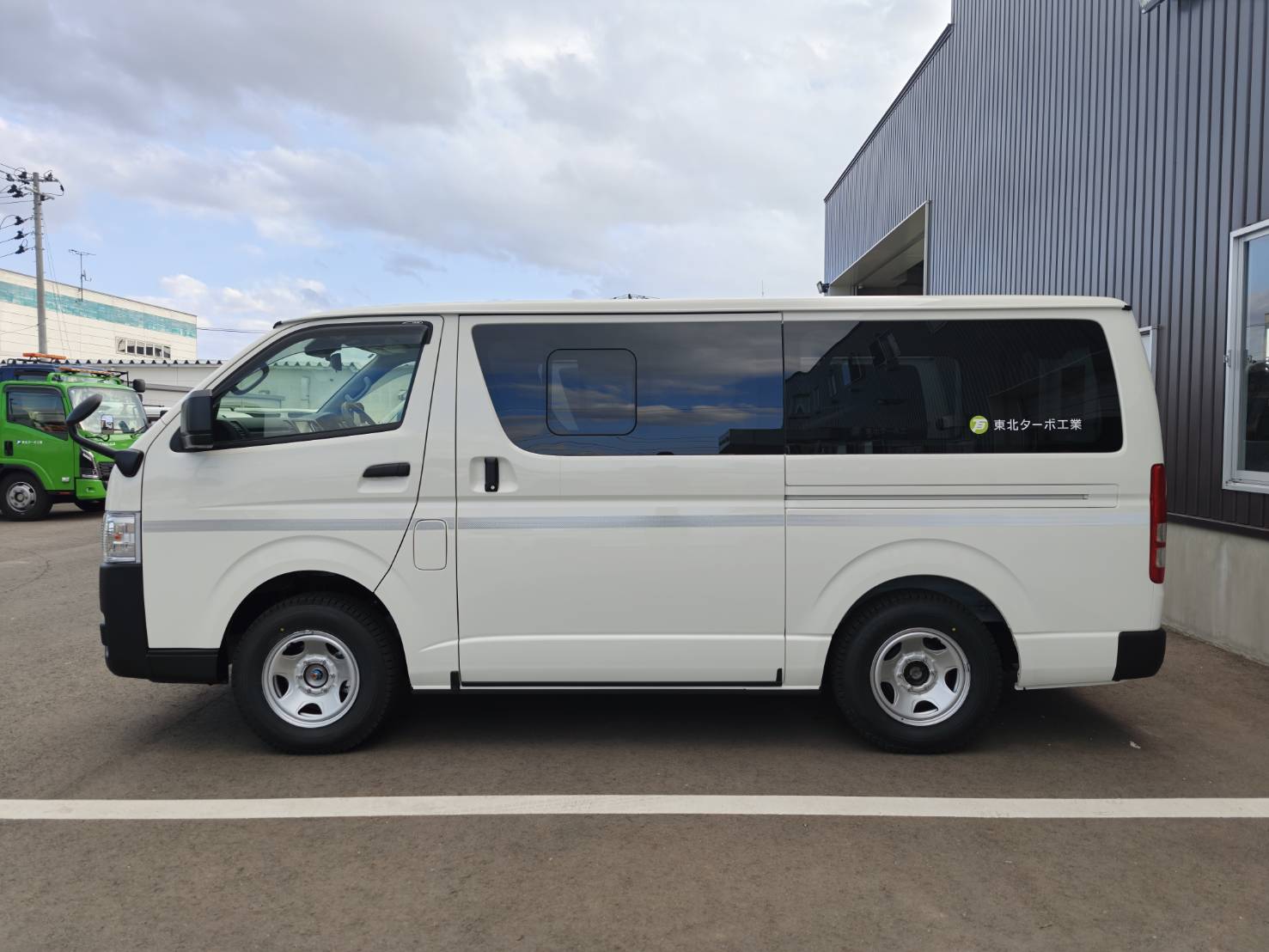 ハイエース納車